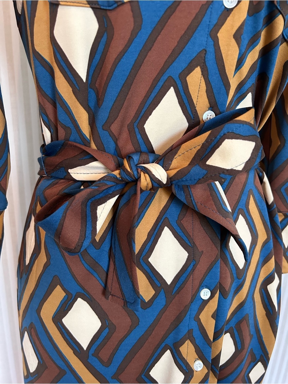 J.Mclaughlin Wrap Midi Dress Dree Jersey Geometric Print Brown Blue Size Small - Picture 6 of 10